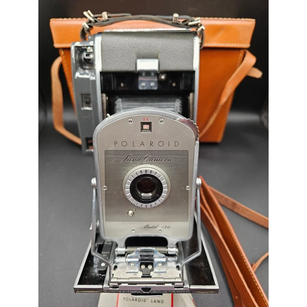 Vintage Polaroid Land Camera Model 150 Folding Bellows Camera with Leather Case